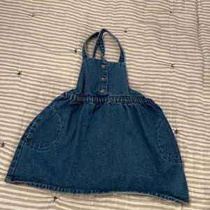 Zara denim overall dress size 2-3. Never worn, tags removed. Washed and dried